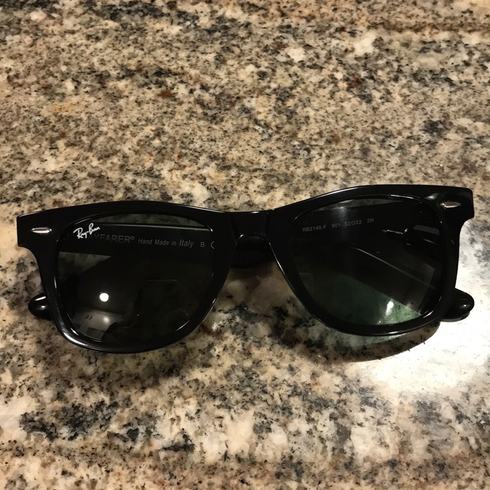 Ray-Ban Wayfarer